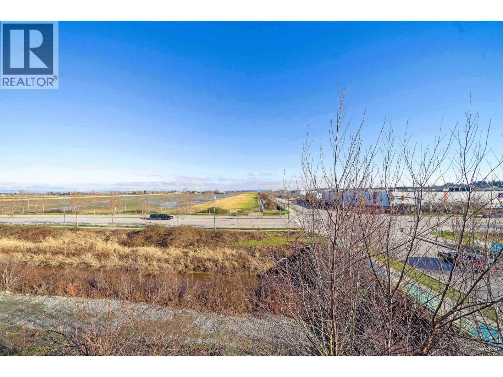 128 4738 HEMLOCK WAY, Tsawwassen