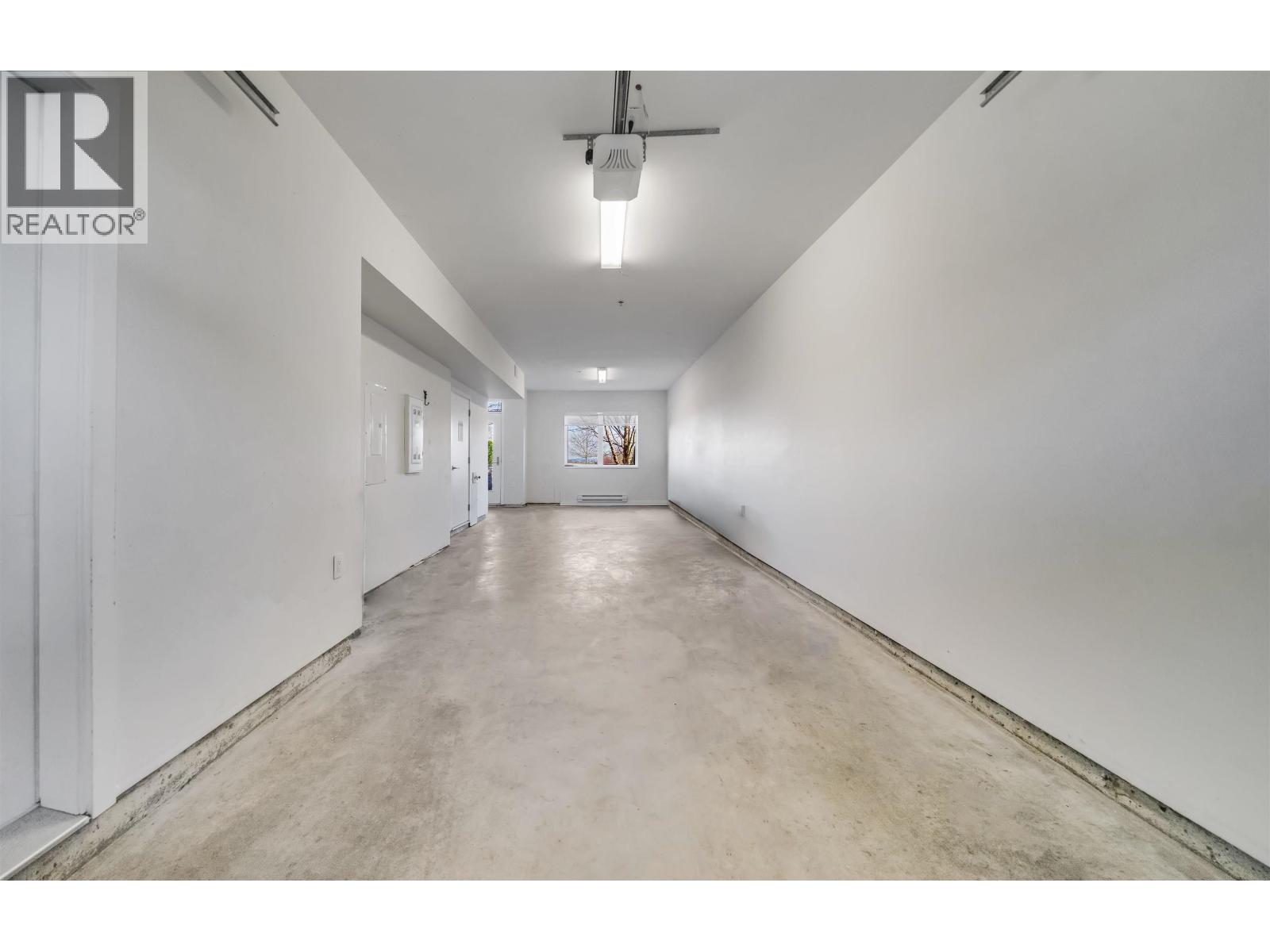 128 4738 HEMLOCK WAY, Tsawwassen