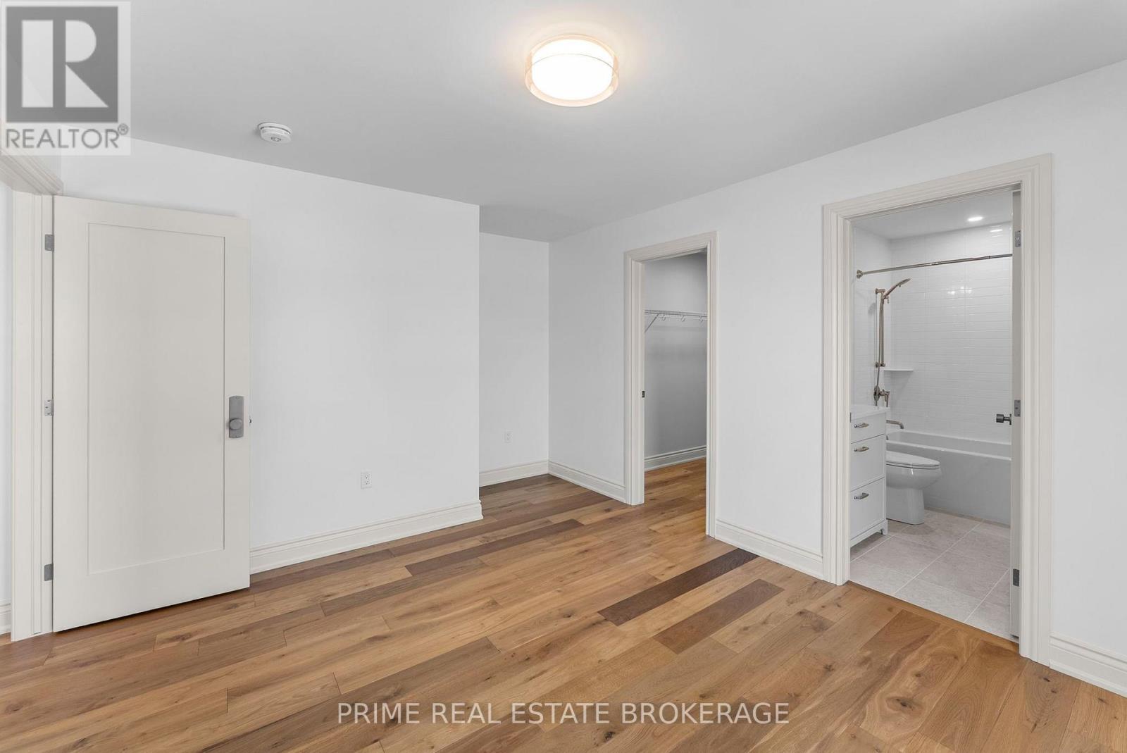 793 VALLEYSTREAM WALK - Image 37