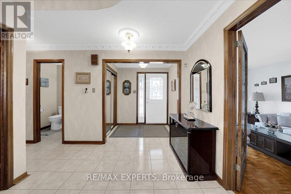 5 JORDANA DRIVE - 4