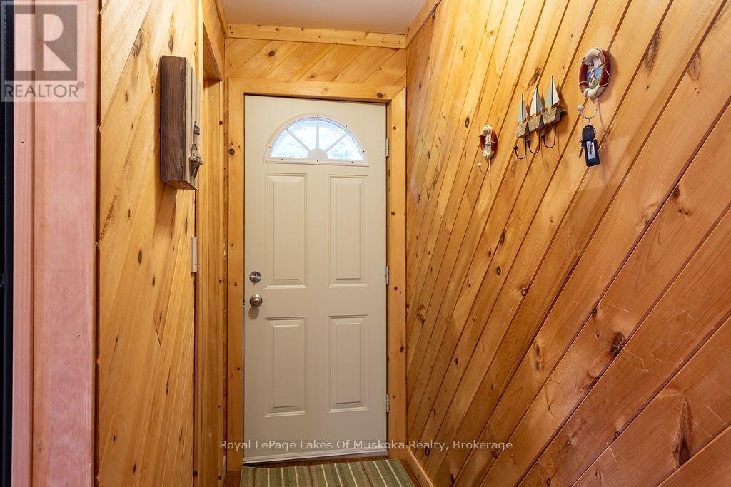 215 SANDWOOD DRIVE - 10