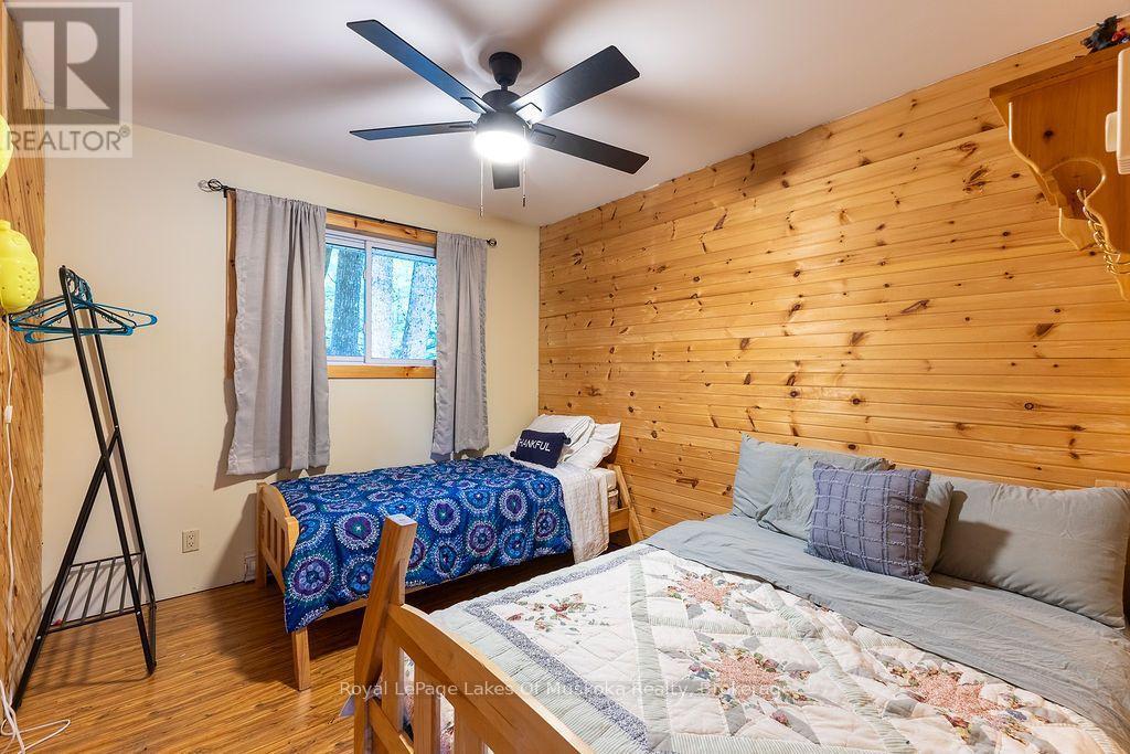 215 SANDWOOD DRIVE - 14