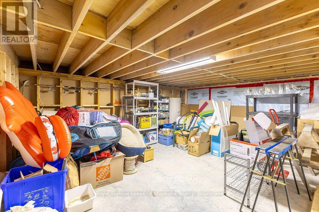 215 SANDWOOD DRIVE - 22
