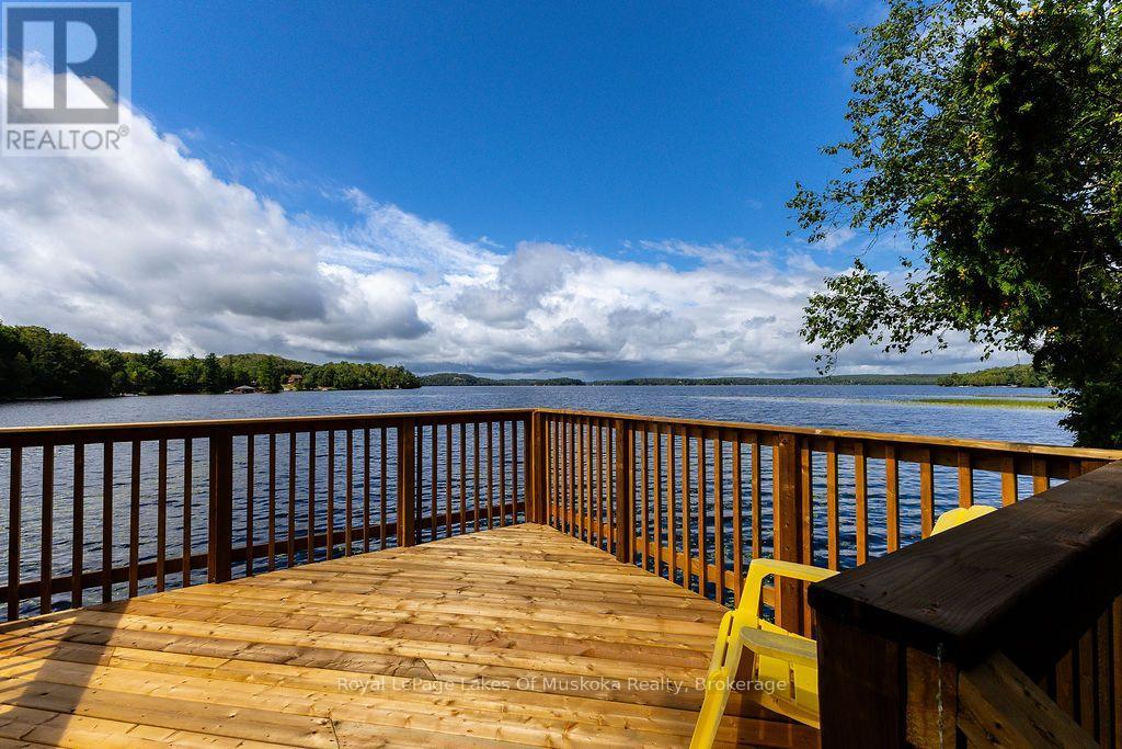 215 SANDWOOD DRIVE - 31