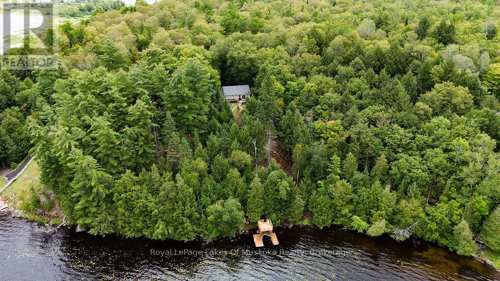 215 SANDWOOD DRIVE - 39