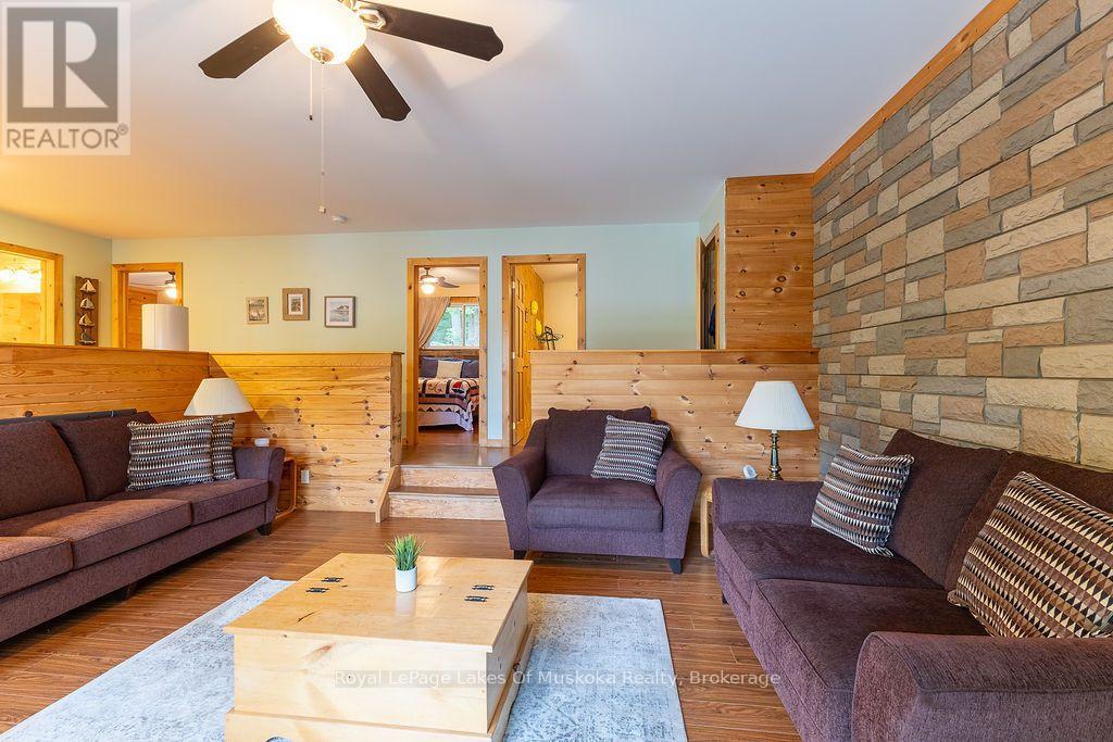 215 SANDWOOD DRIVE - 8
