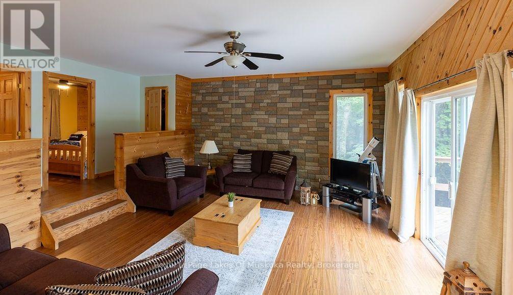 215 SANDWOOD DRIVE - 9