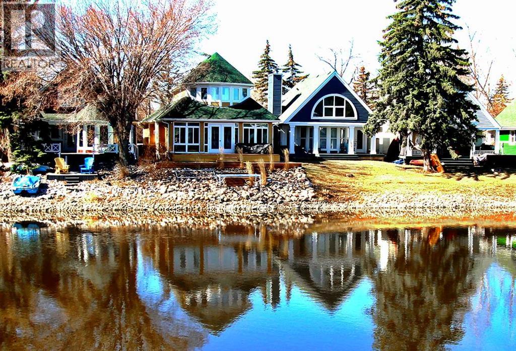 Listing photo – 108 Marina Bay Court, Sylvan Lake