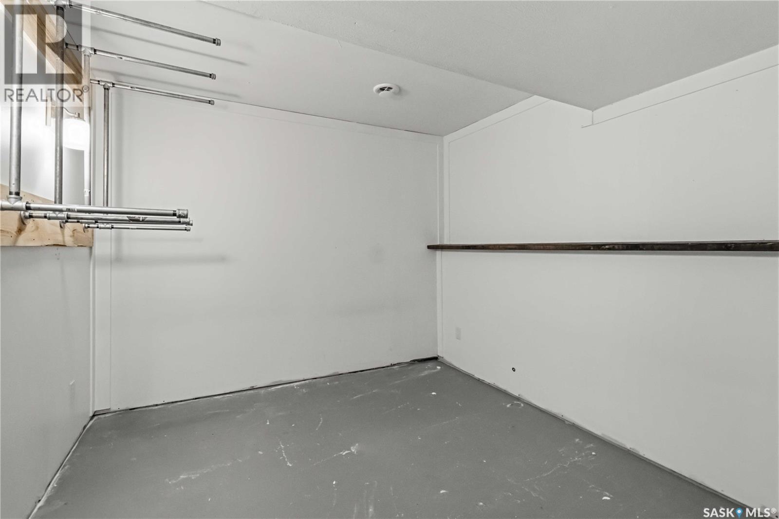 #121 2315 McClocklin ROAD - 30