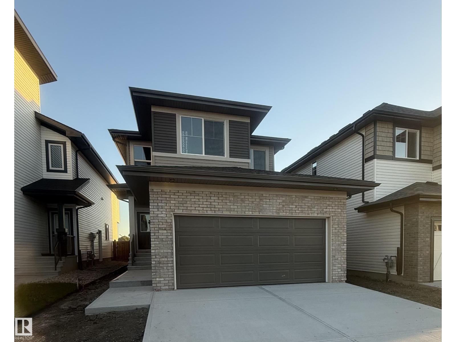 6271 180 AV NW - 1