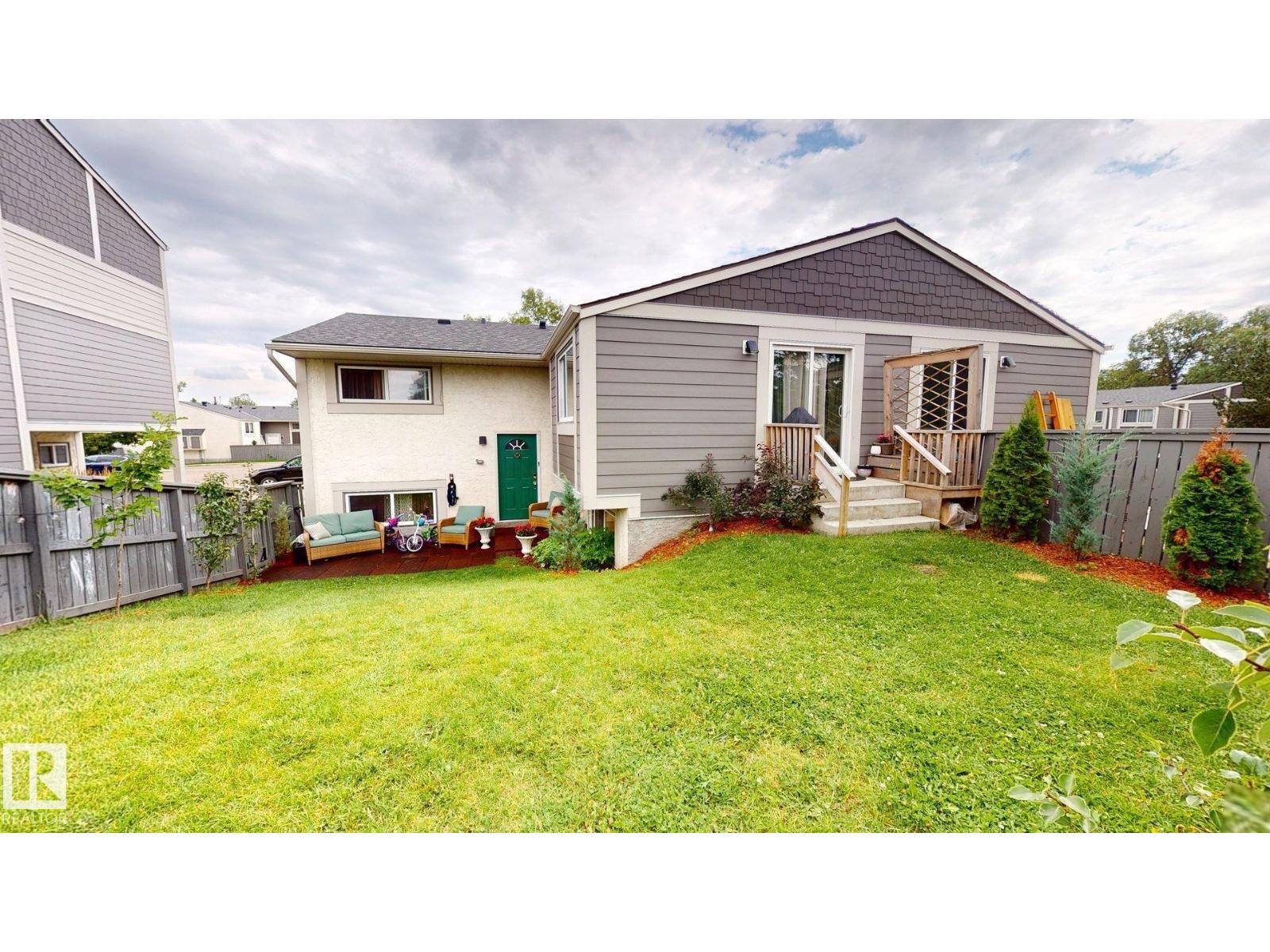 623 Willow CO NW - 1