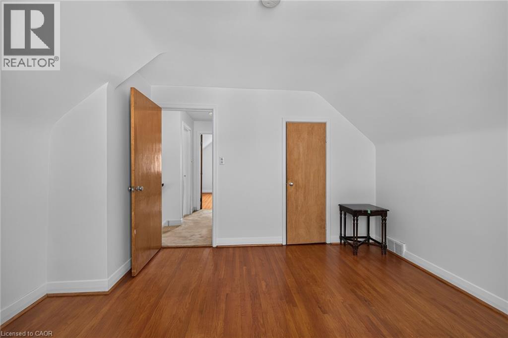 31 GAILMONT Drive - 25