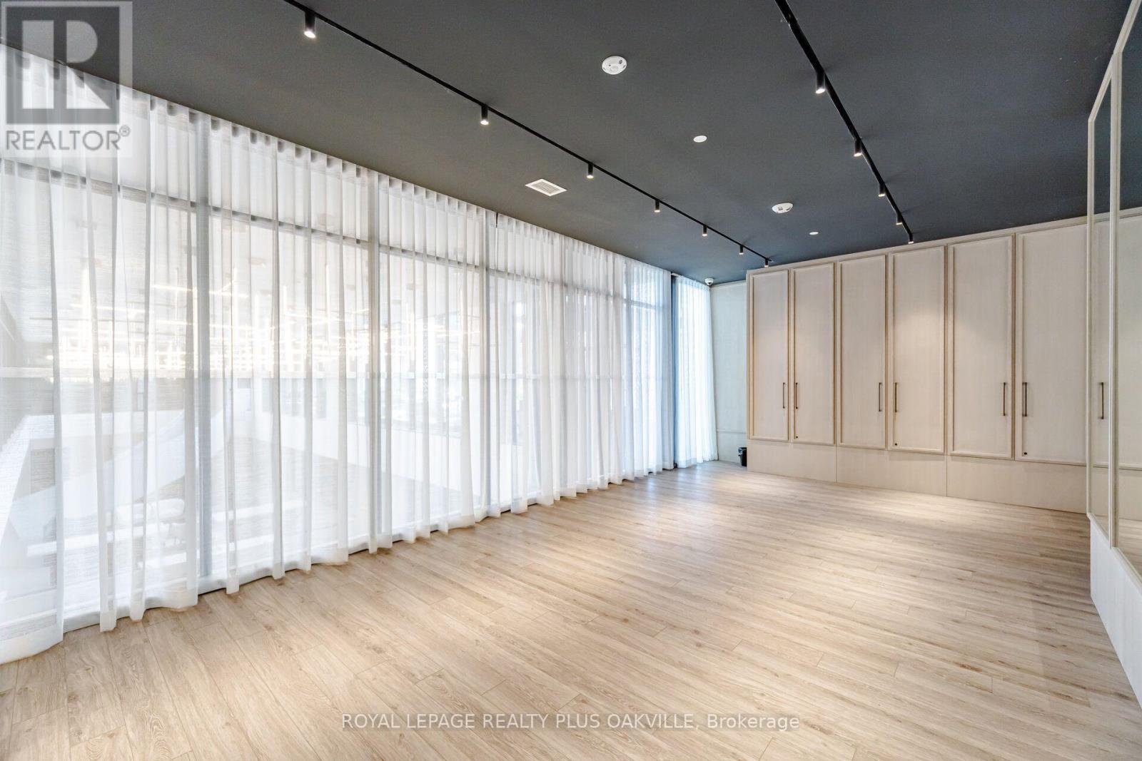 #1509 3079 TRAFALGAR ROAD - Image 29