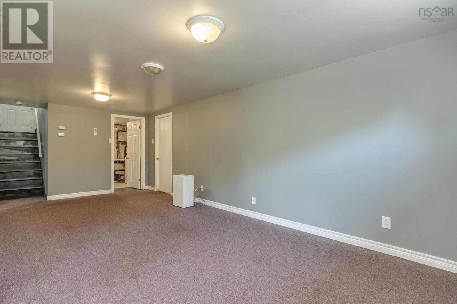 900 Main Street - 31