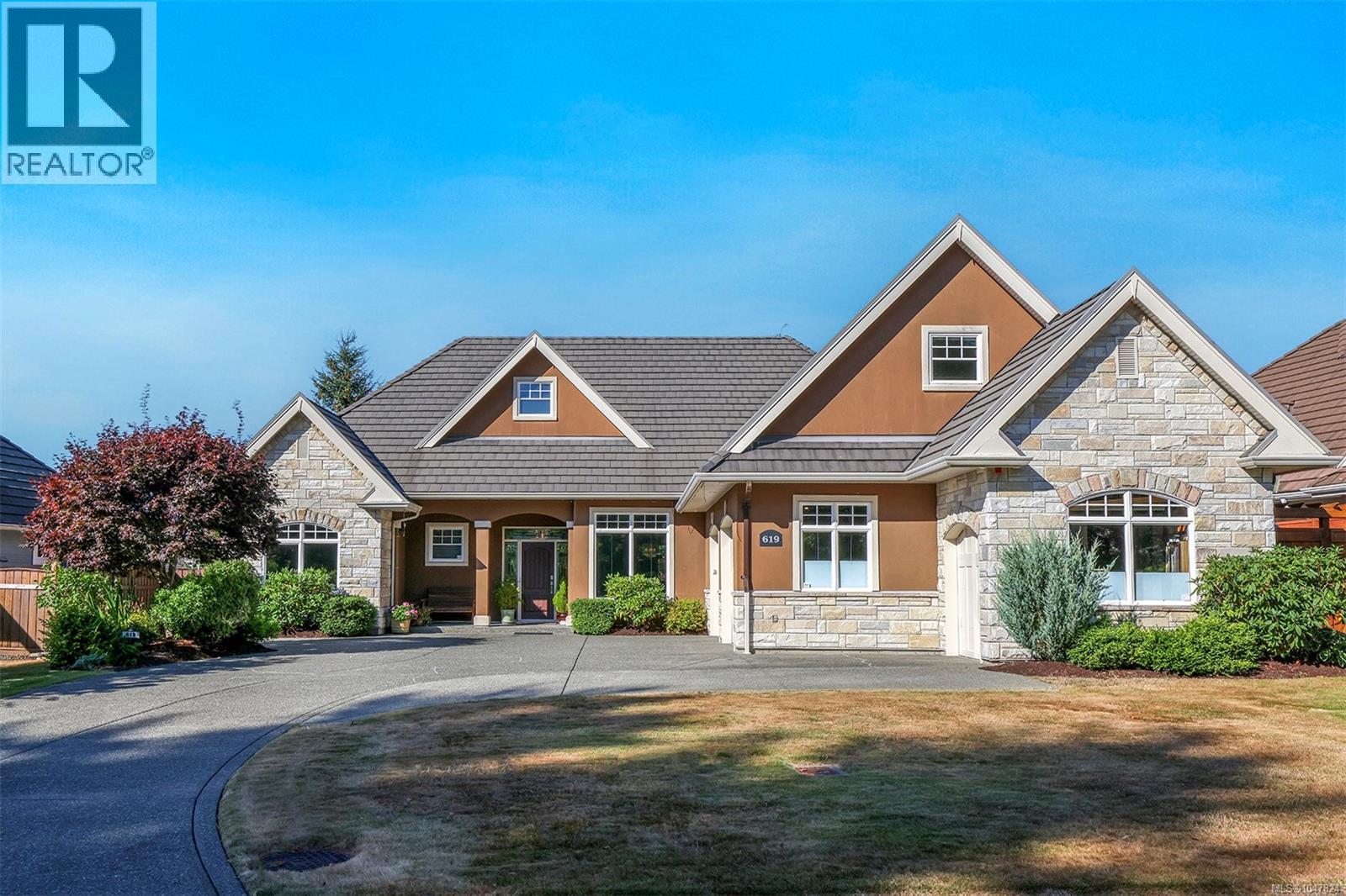 619 Crown Isle Dr - 2