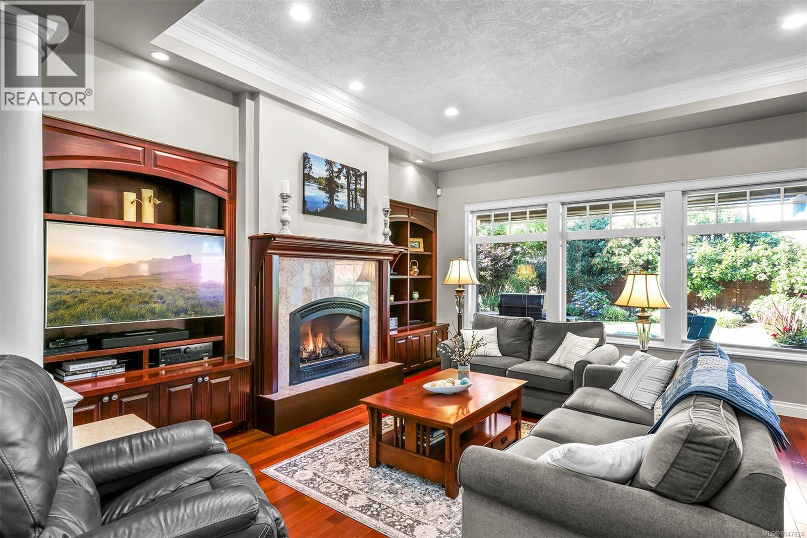 619 Crown Isle Dr - Image 8