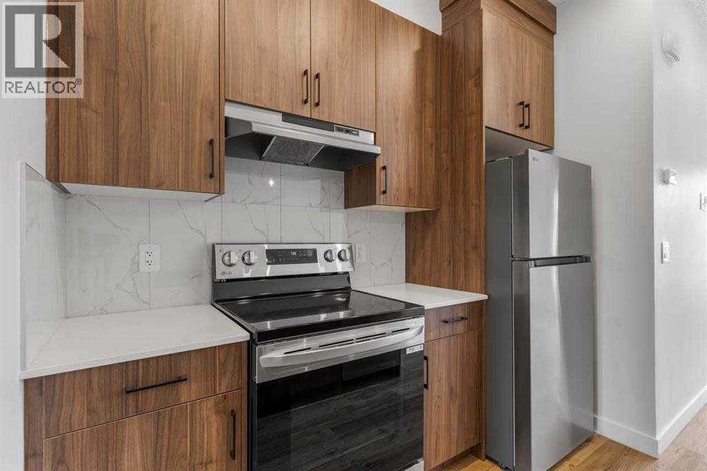 #118 156 Park Street - 9