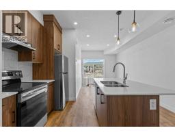 118, 156 Park Street, Cochrane, AB T4C3H3 Photo 12
