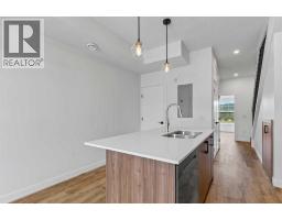 118, 156 Park Street, Cochrane, AB T4C3H3 Photo 11