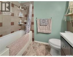 Bedroom - 1801 Centennial Crescent, North Battleford, SK S9A3J2 Photo 13