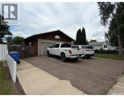 1801 Centennial Crescent, North Battleford, SK S9A3J2 Photo 24