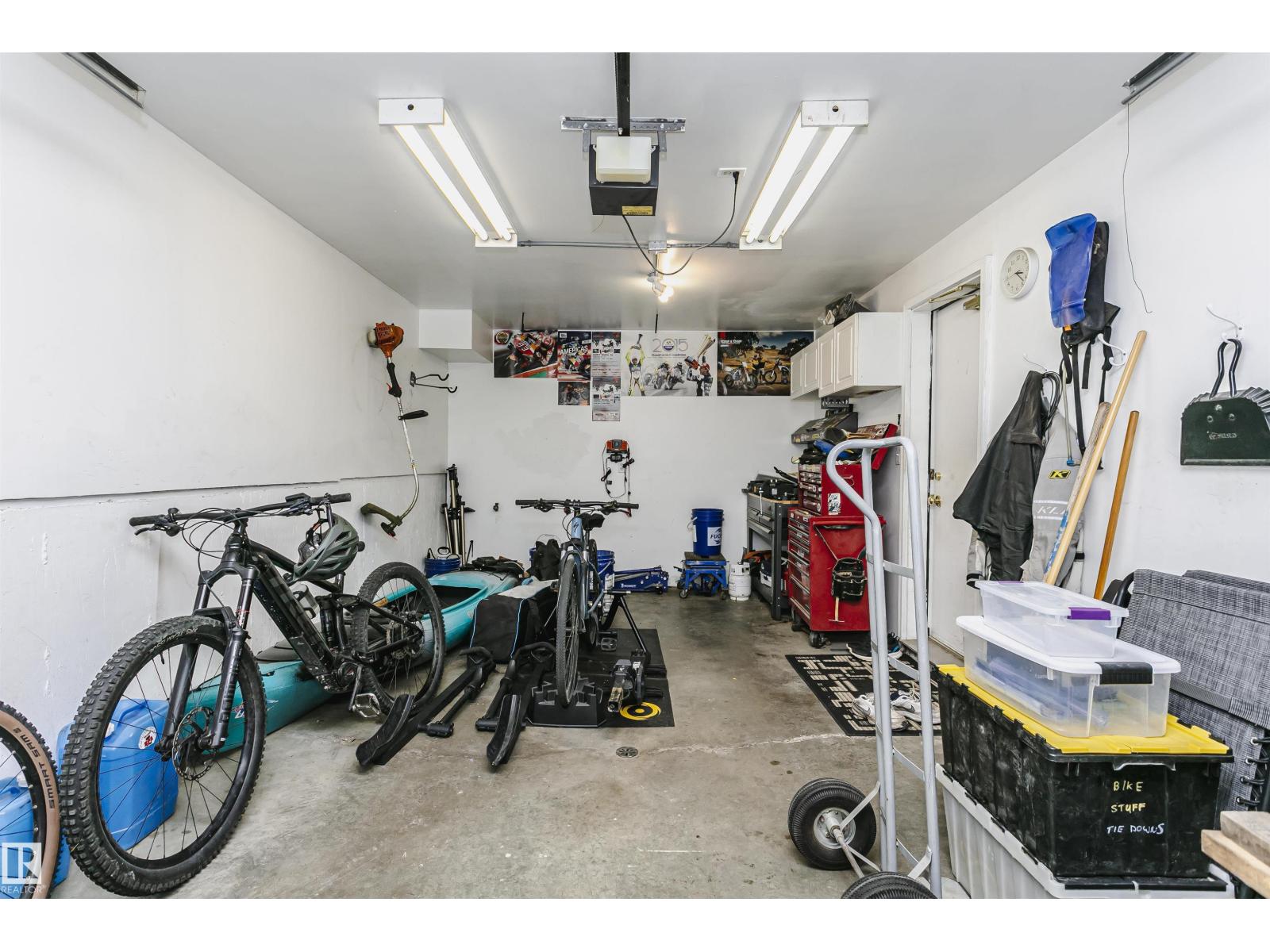 #22 11717 9b AV NW - 32
