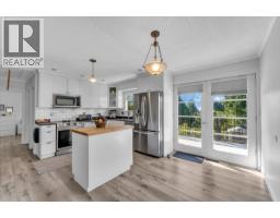 135 E 27 Street, North Vancouver, BC V7N1B3 Photo 10