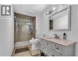 135 E 27 Street, North Vancouver, BC V7N1B3 Photo 18