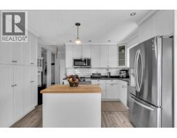 135 E 27 Street, North Vancouver, BC V7N1B3 Photo 9