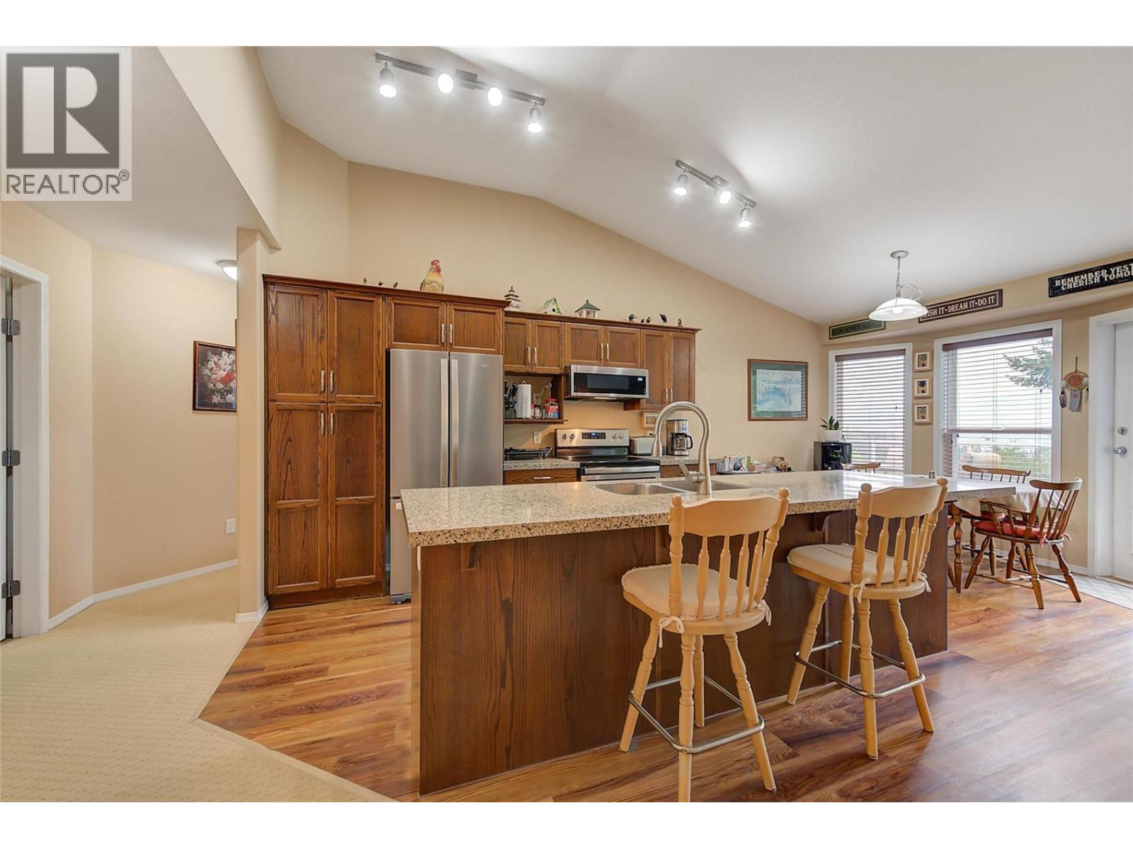 2281 Shannon Heights Court - Image 18