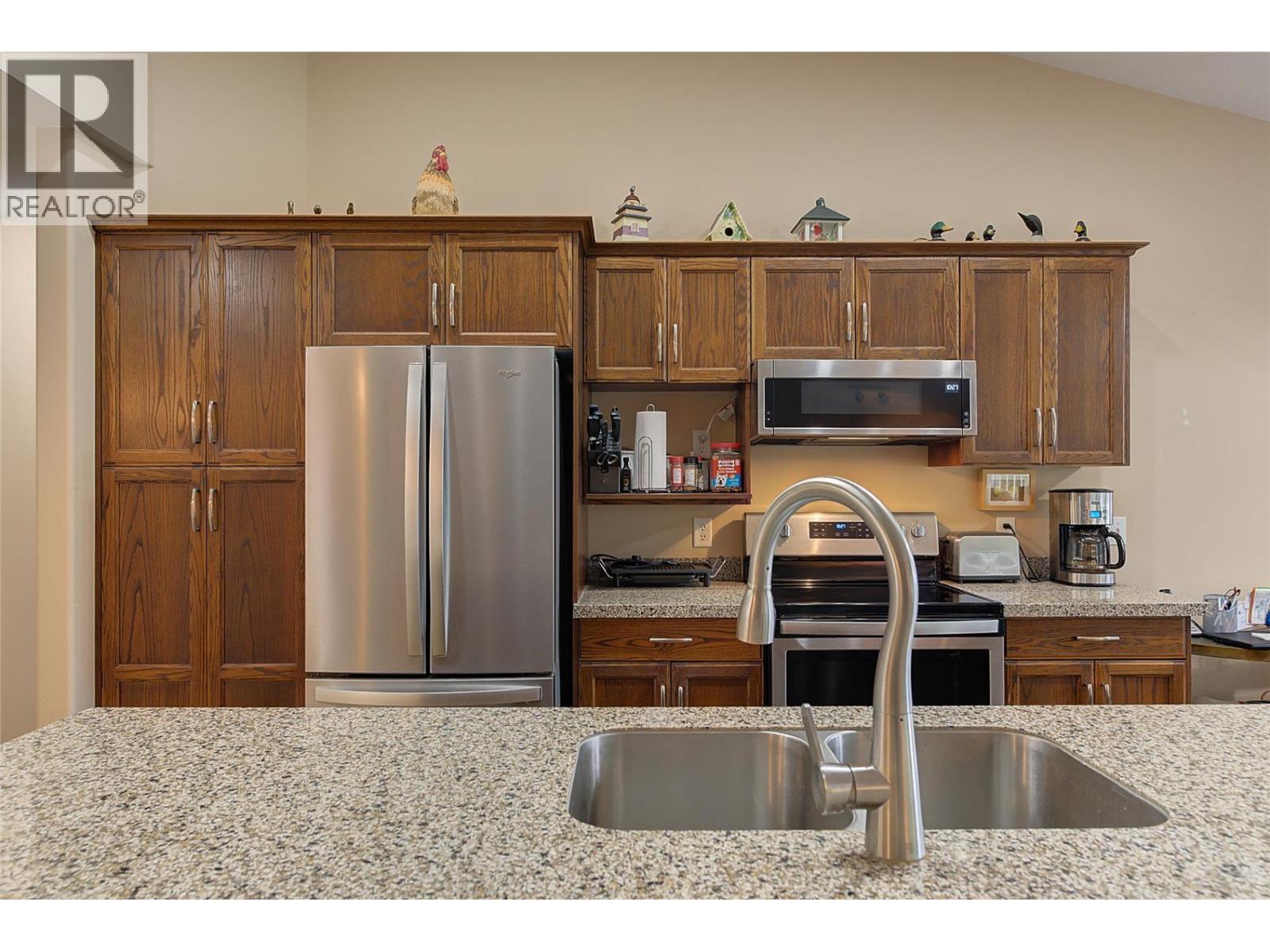 2281 Shannon Heights Court - Image 16