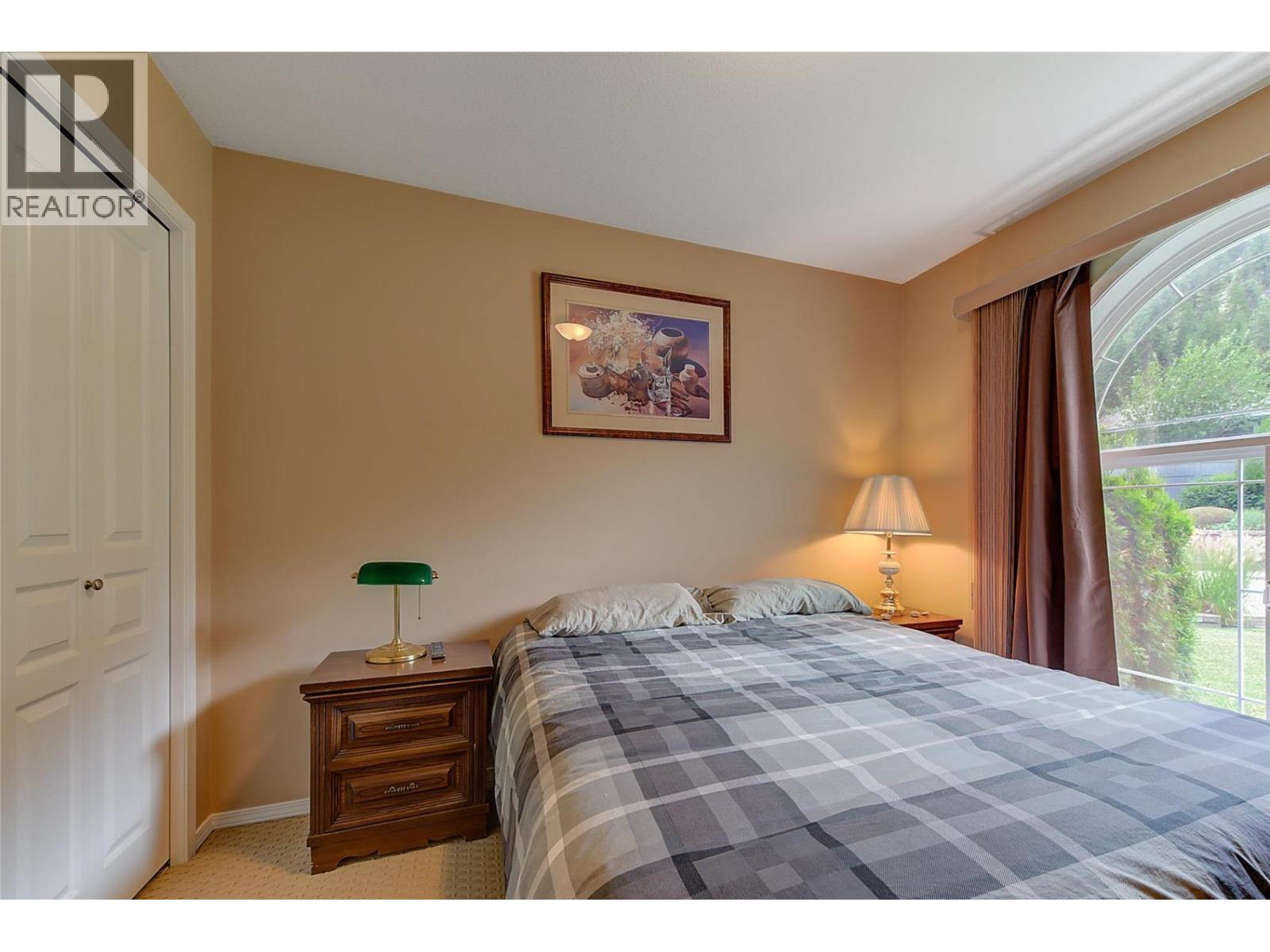2281 Shannon Heights Court - Image 27