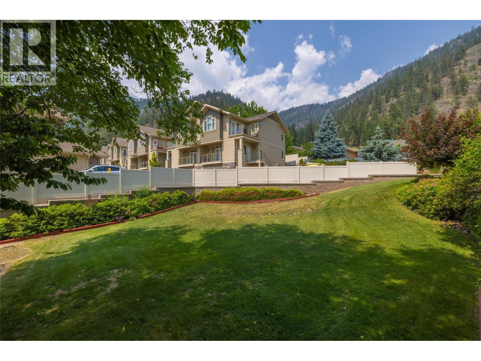 2281 Shannon Heights Court - Image 54