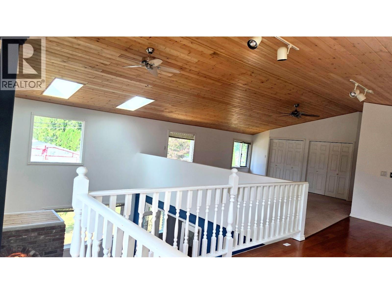 2103 ASH Street - Image 13