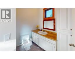 7159 Rosen Lake Road, Jaffray, BC V0B1T0 Photo 31
