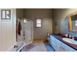 7159 Rosen Lake Road, Jaffray, BC V0B1T0 Photo 20