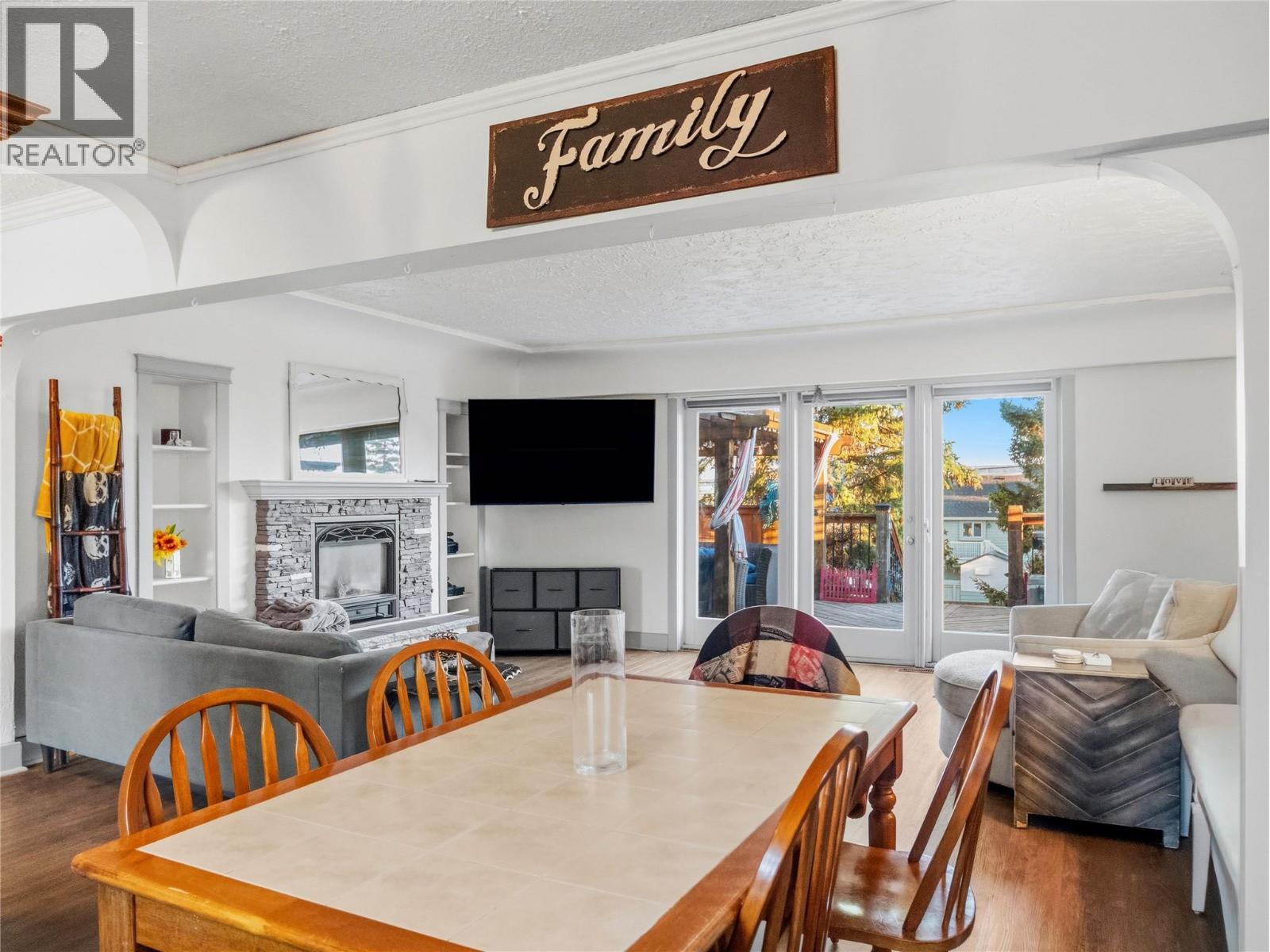 1517 94 Avenue - Image 17