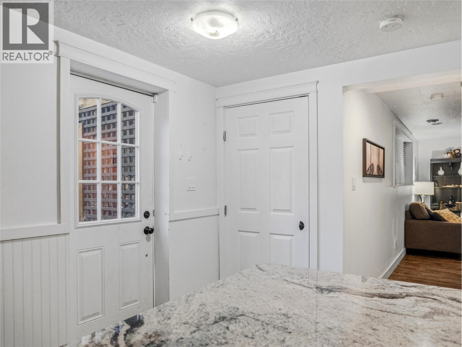 1517 94 Avenue - 46