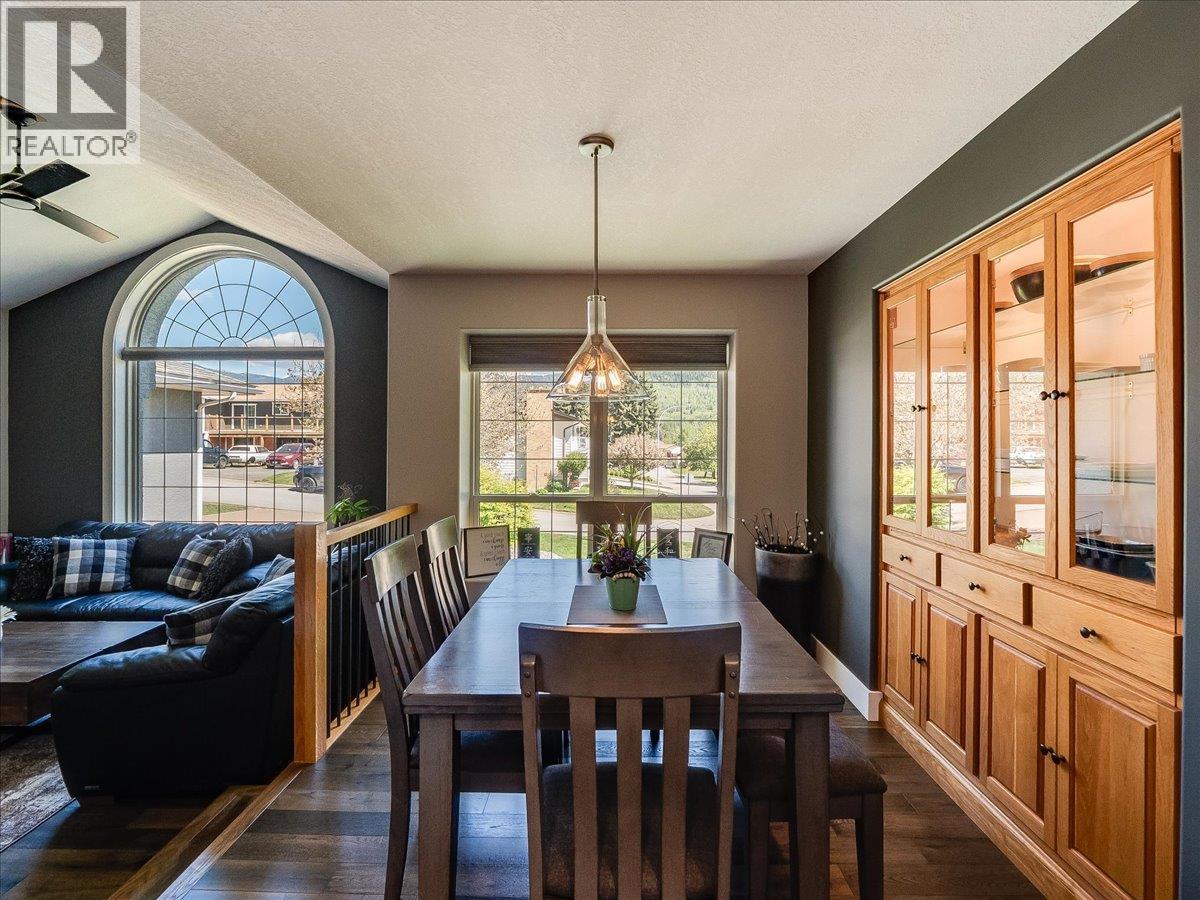 900 7TH Street - 11
