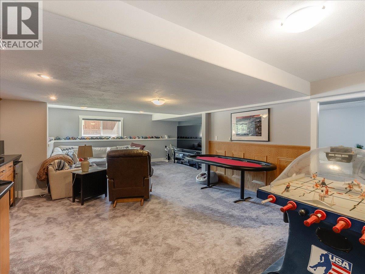 900 7TH Street - 34