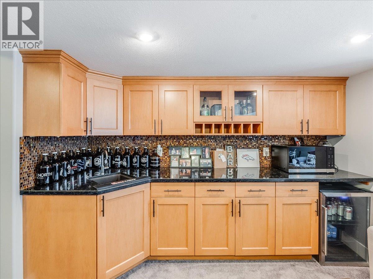 900 7TH Street - 35
