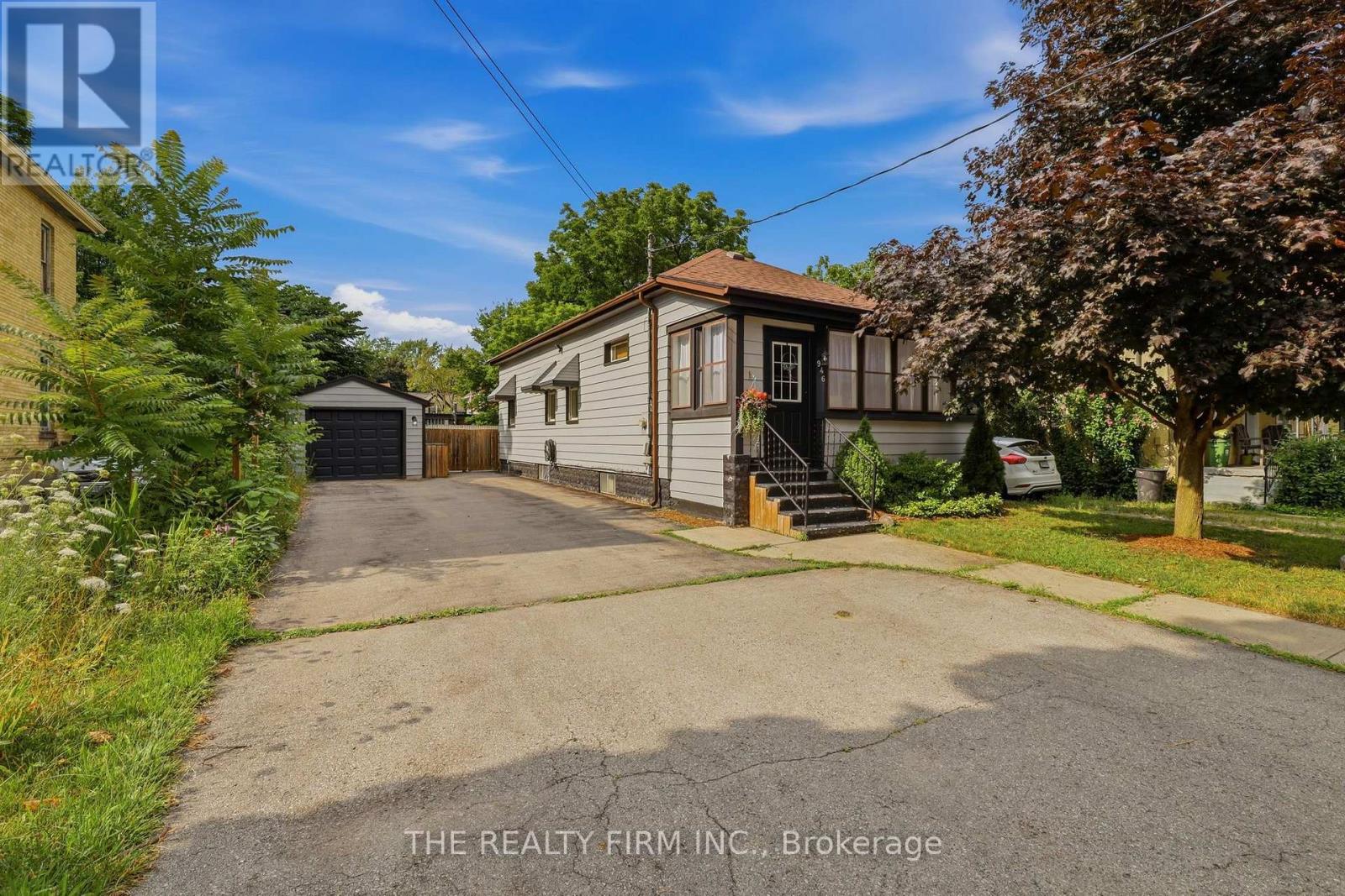 946 LORNE AVENUE - Image 3