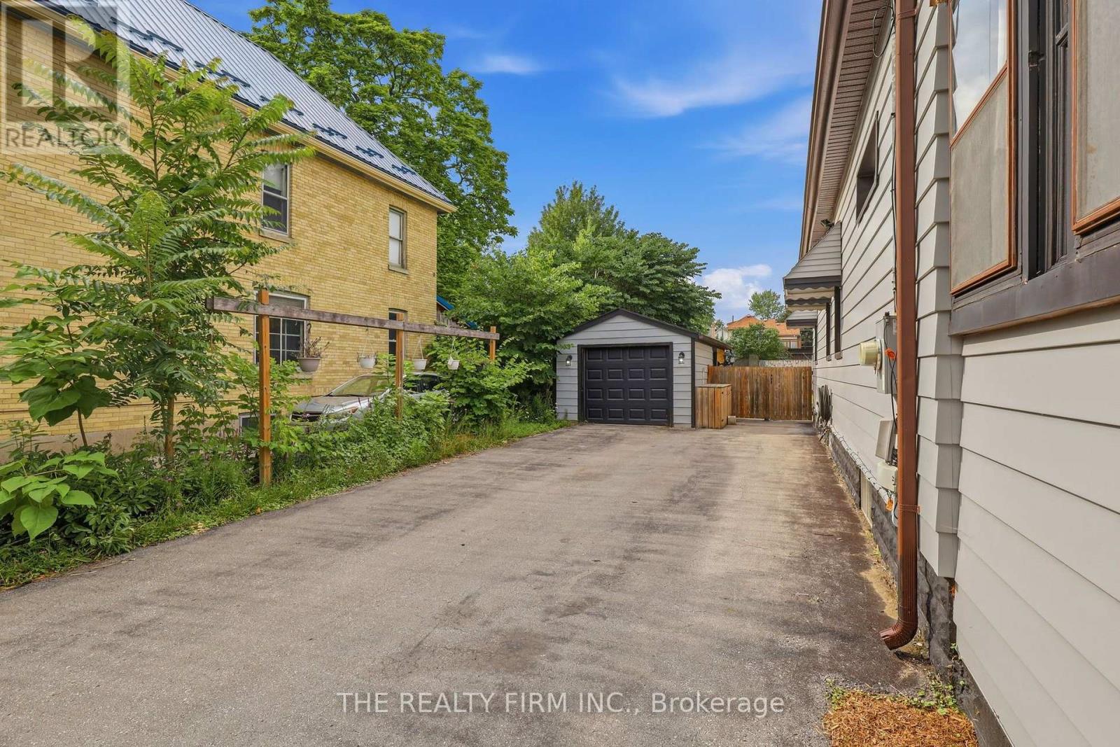 946 LORNE AVENUE - Image 43