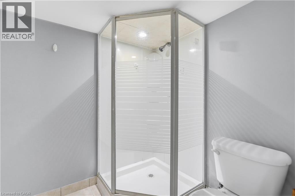 62 CEDAR Avenue - Image 35