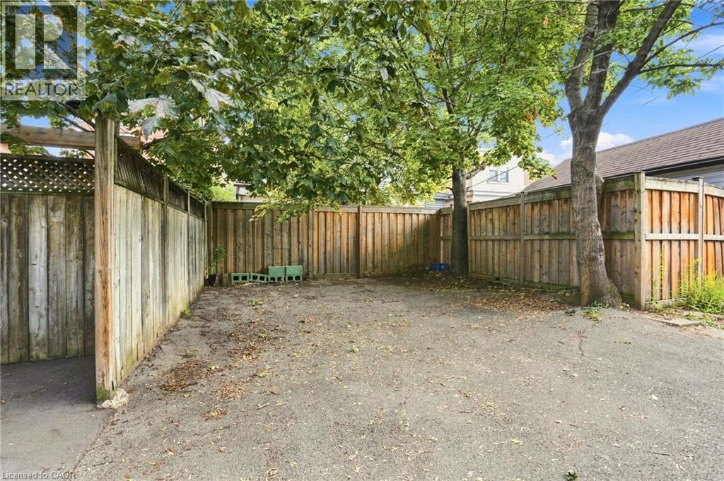 62 CEDAR Avenue - 41