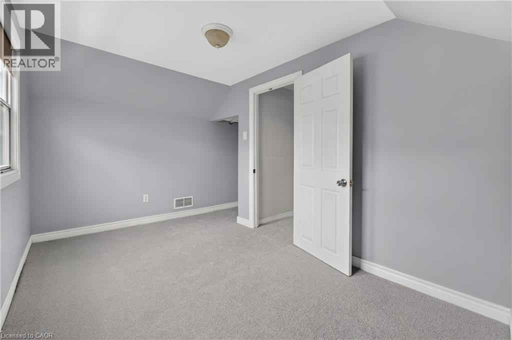 85 GRASS Avenue - Image 18