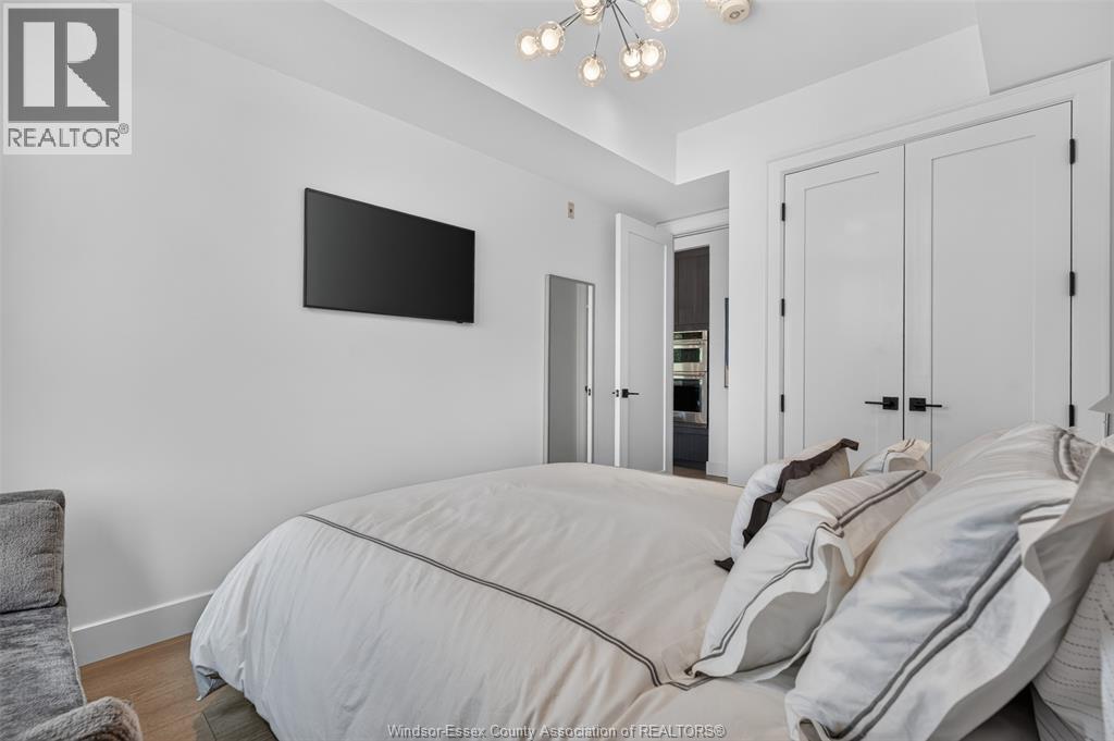 #202 14400 Tecumseh ROAD East - 24