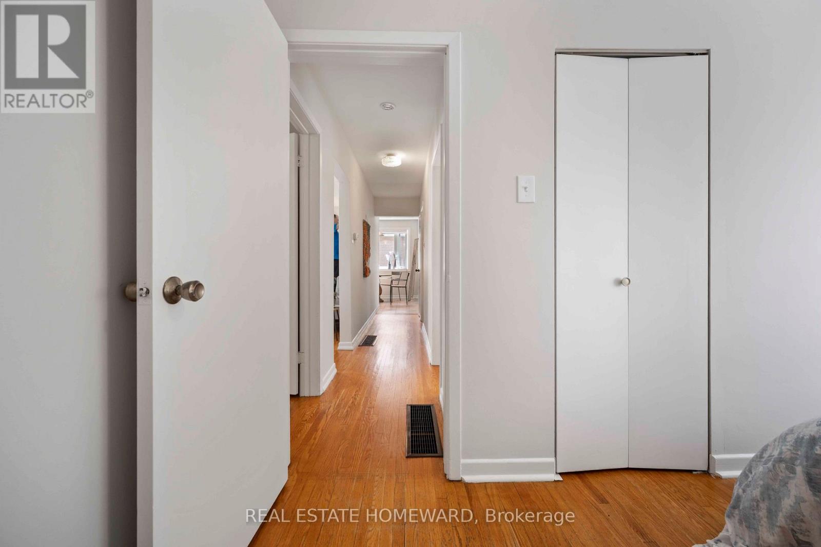 118 ZAPH AVENUE - Image 25