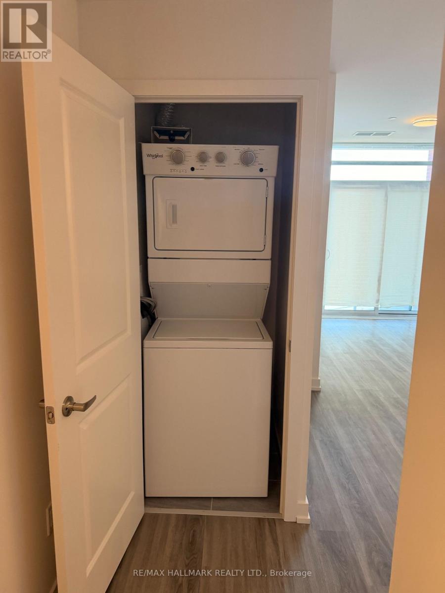 #517 1010 DUNDAS STREET E - 14