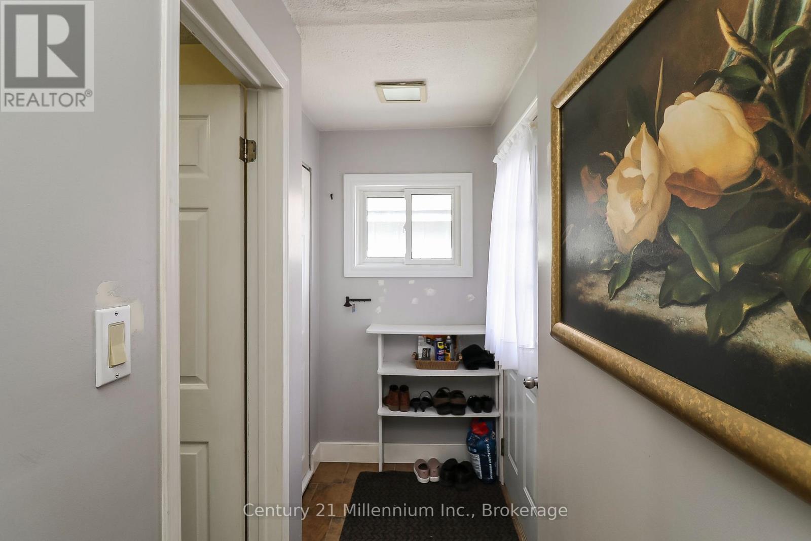 756 QUEBEC STREET - Image 13